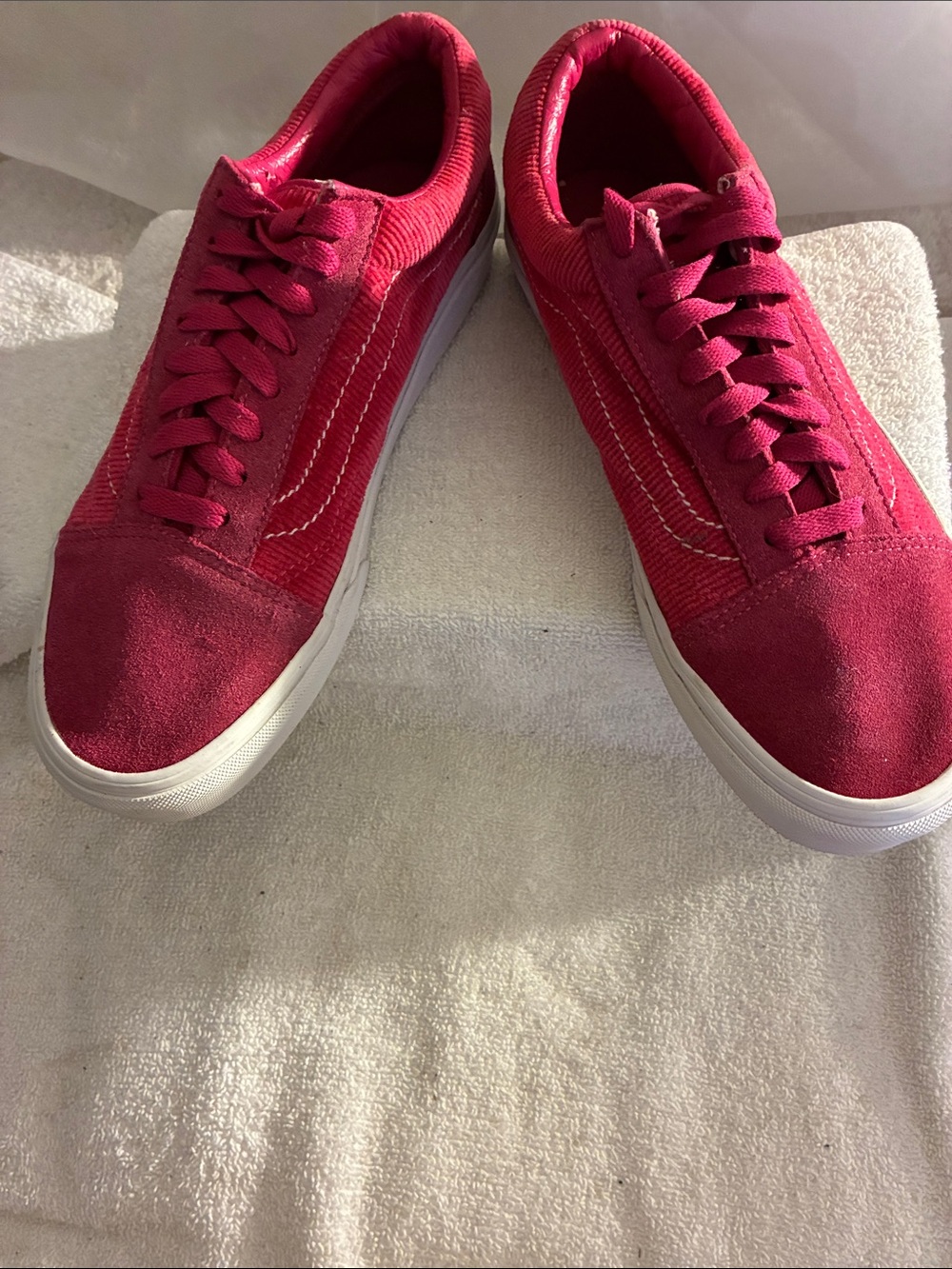 Vans Knu Skool Pink Low-Top Sneakers thick padded tongue vibrant suede up’r-NWOT